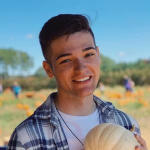 Meet your Posher, Bentley